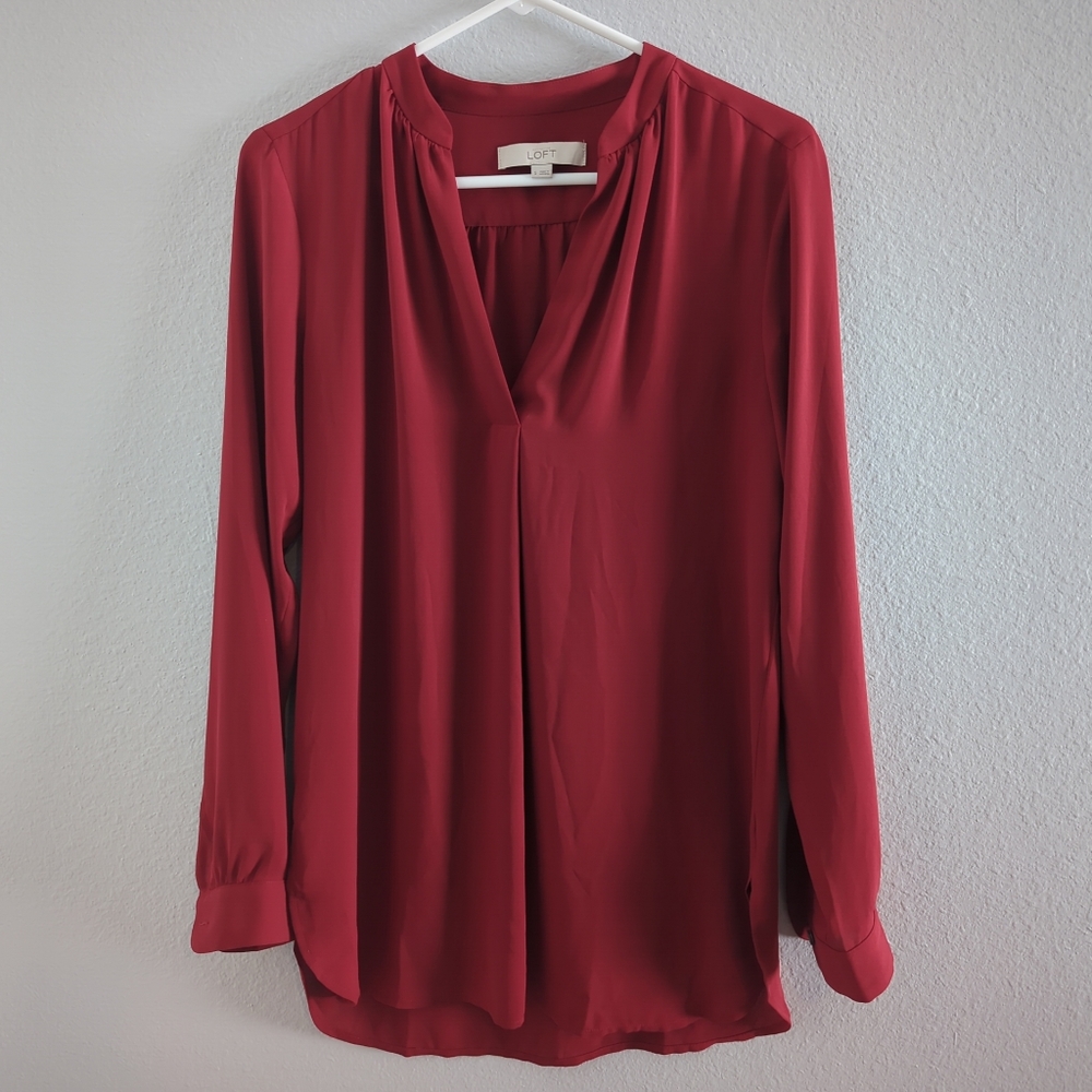 Loft Blouse Red V-neck Long-sleeve Career Business Professional Size Small